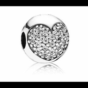 Pandora Heart Clip